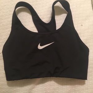 Nike Sports Pro Classic Sports Bra